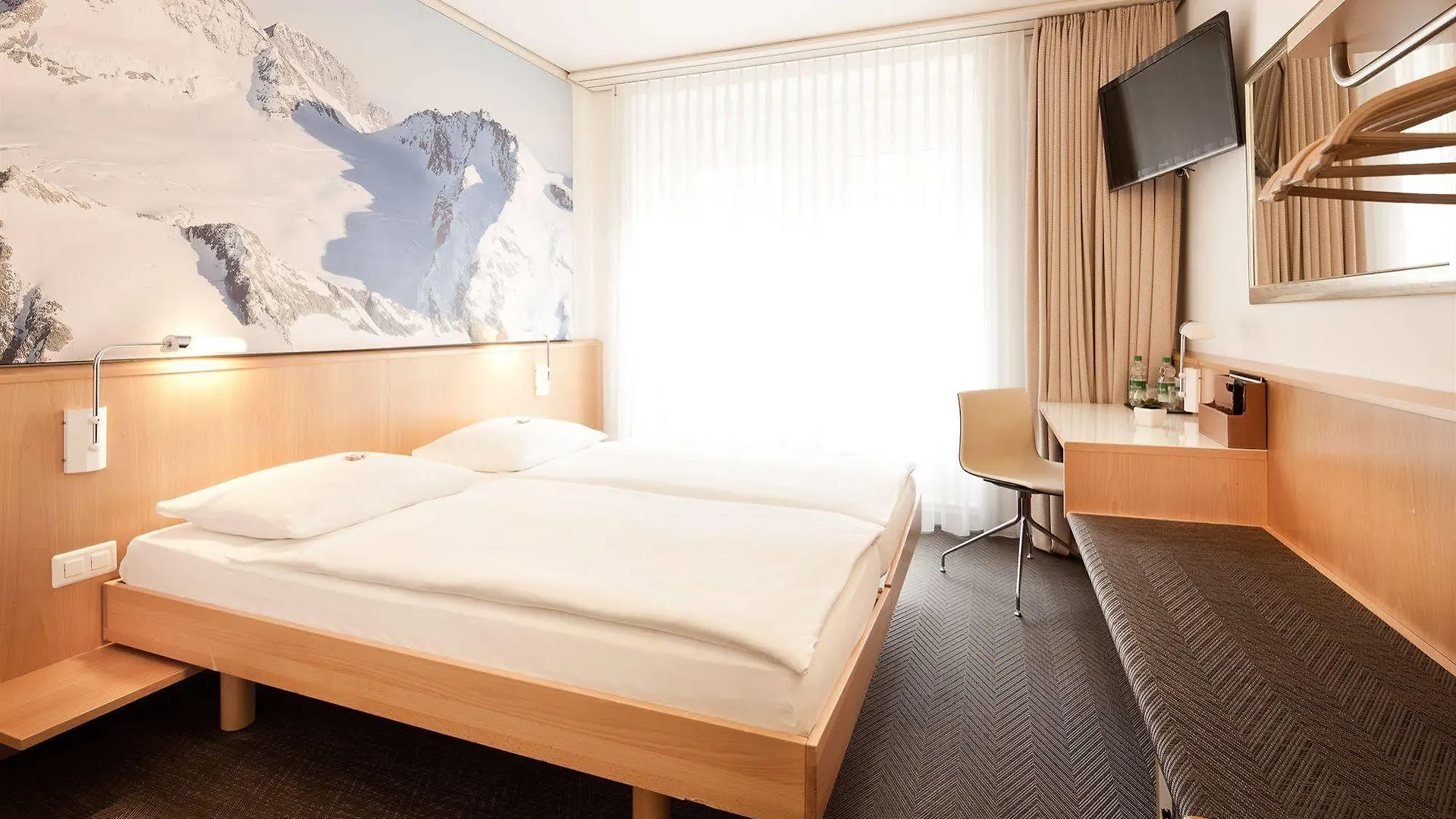 Hotel Felix Zurigo 3*,